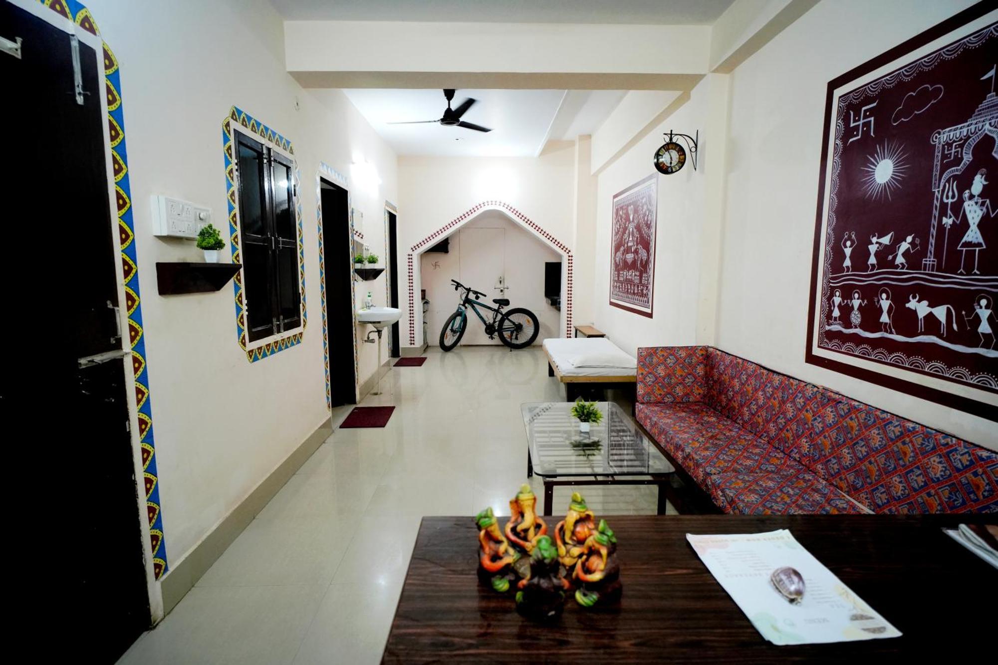 Banaras Gully House 500 Ft From The Ghats Benares Buitenkant foto